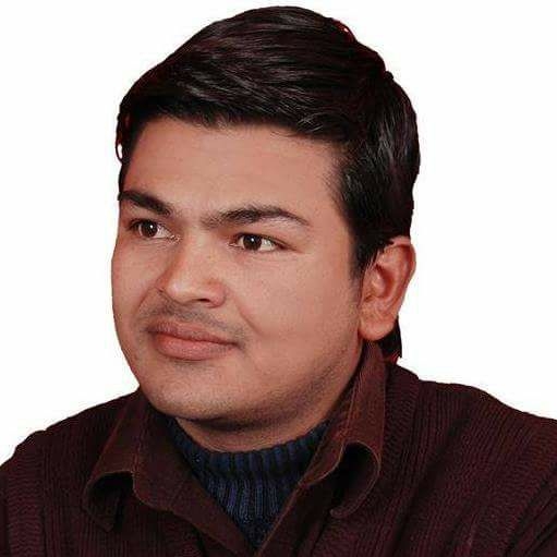   कविता : देश