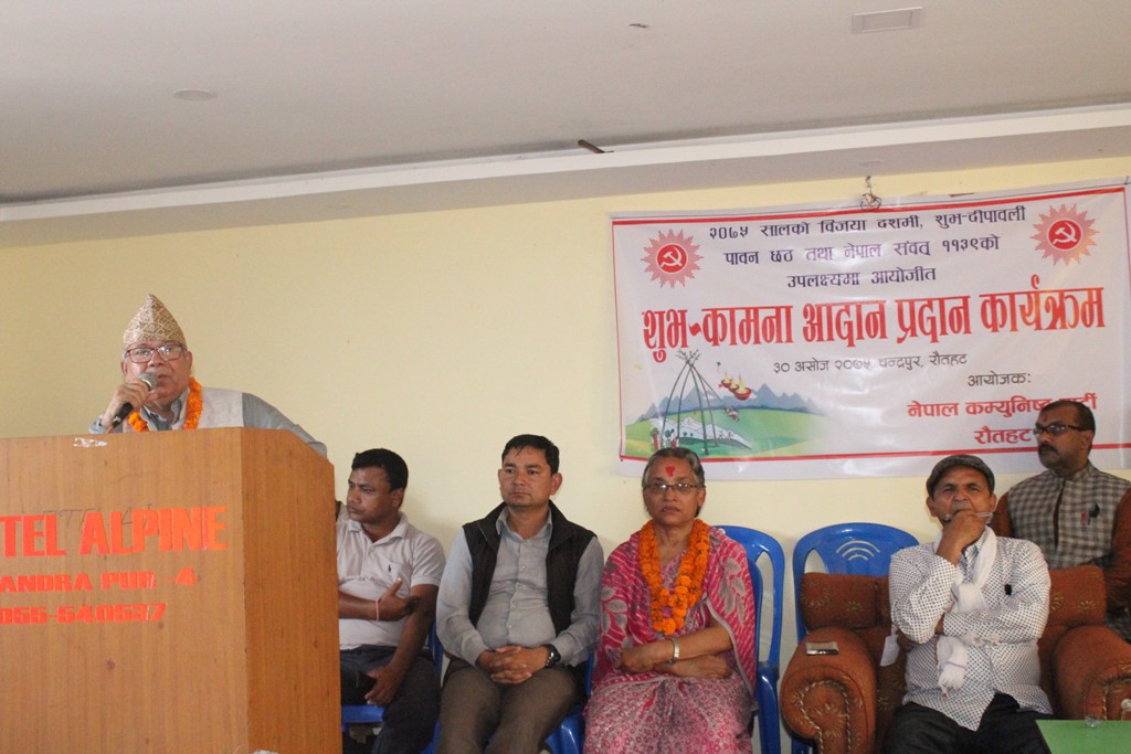 प्रजातन्त्रको नाममा देशमा अराजकतन्त्र बढ्योः माधव नेपाल