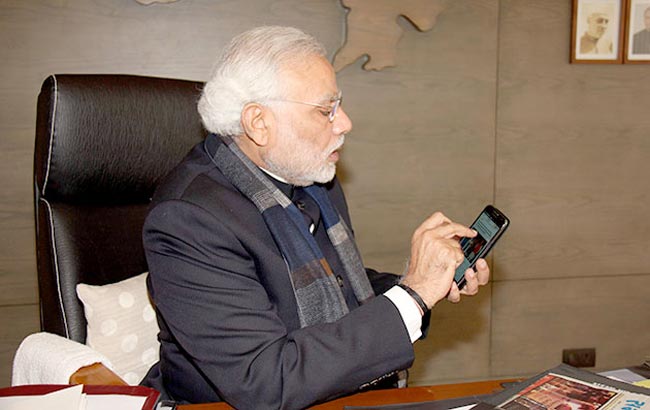 प्रेस रिभ्यू : नयाँ वर्षमा पाकिस्तान र अफगानिस्तानलाई मोदीको बेवास्ता, नेपाल भित्रियो विदेशी कमिला