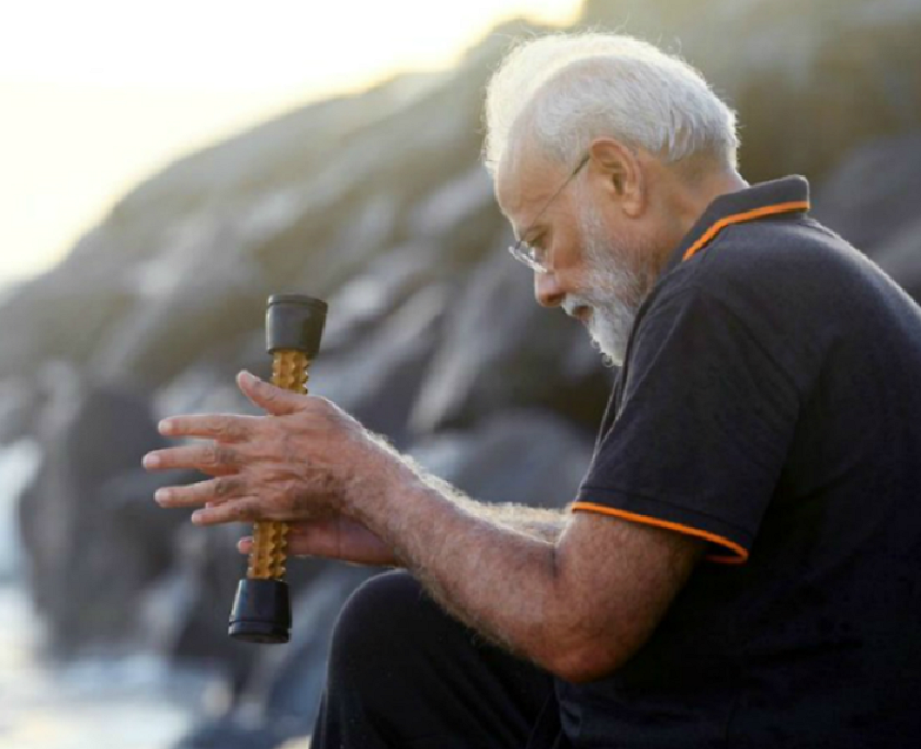 चिनियाँ राष्ट्रपतिलाई भेटेलगत्तै भारतीय प्रधानमन्त्री मोदी समुद्री किनारमा, जहाँ फुर्यो नयाँ कविता