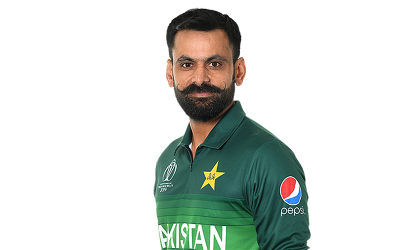 Mohammad Hafeez retires from international cricket