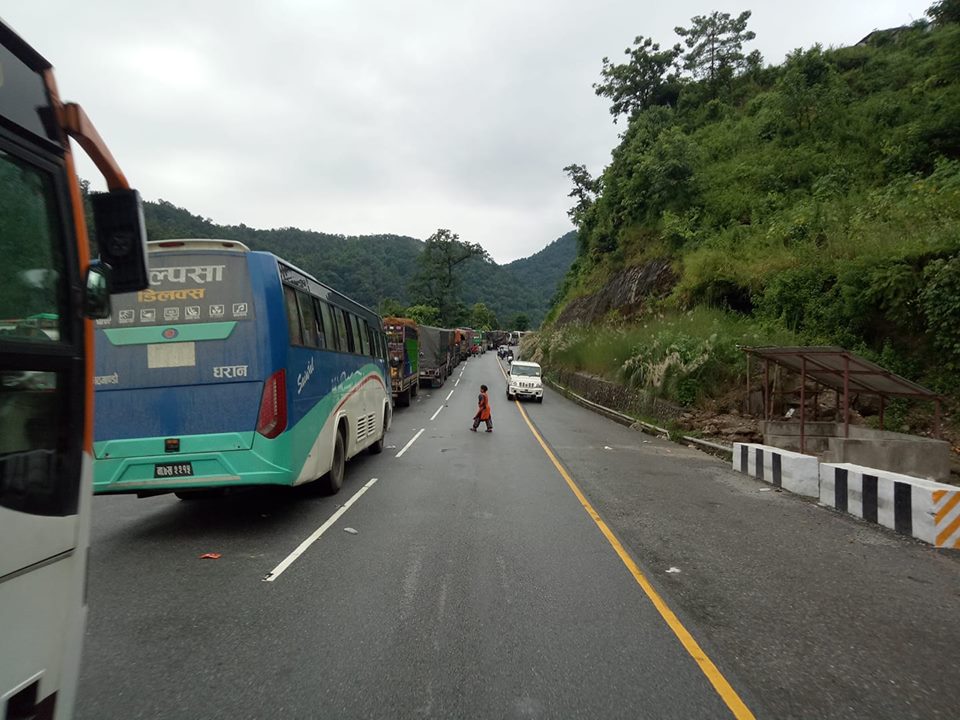 Obstructed Beni-Kavrebhir road opens after a week