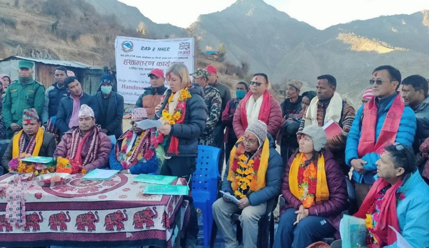 मुगु जिल्ला अस्पताललाई ५० शय्याको बनाउन माग गर्दै मुख्यमन्त्रीलाई ज्ञापनपत्र