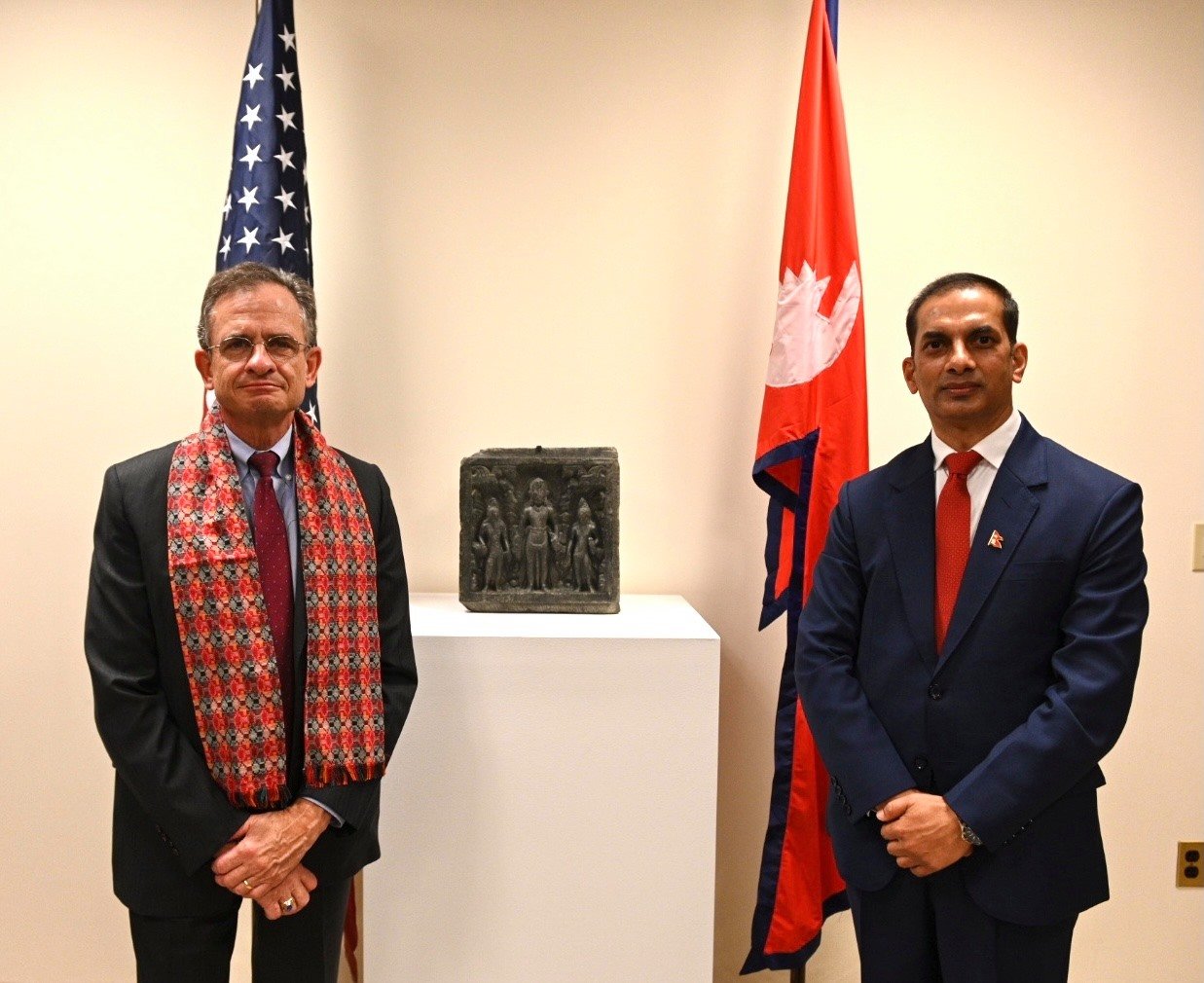 Metropolitan Museum of Art to return stone sculpture to Nepal