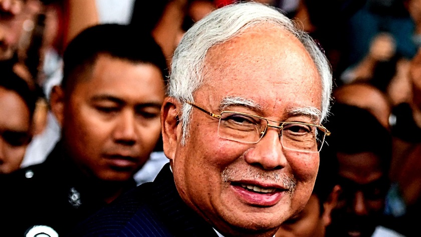 मलेसियाली पूर्वप्रधानमन्त्री रजाकको सुनुवाई एक साताका लागि स्थगित