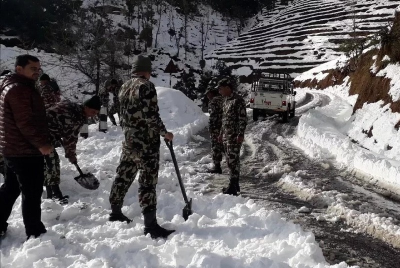 NA effortful to open snow-disrupted Khaptad road