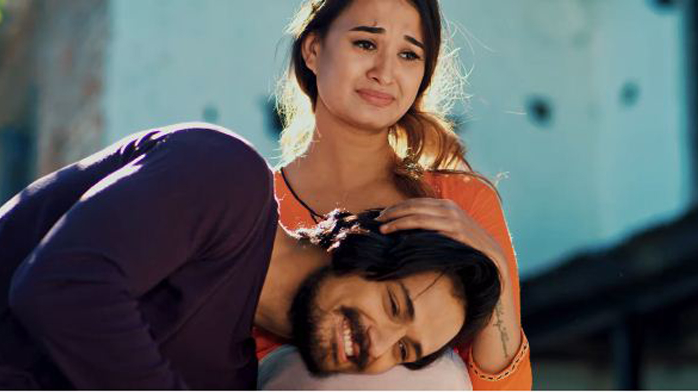 बलात्कार पीडितलाई हौसला दिन नितिनले बनाए ‘जिन्दगीमा’ गीत