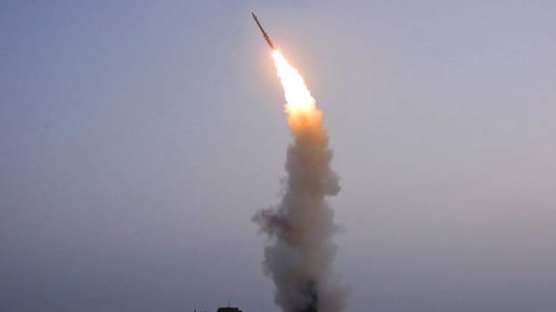 उत्तर कोरियाद्वारा दुईवटा क्रुज मिसाइल प्रहार
