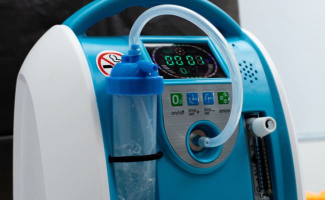 Oxygen concentrators handed over