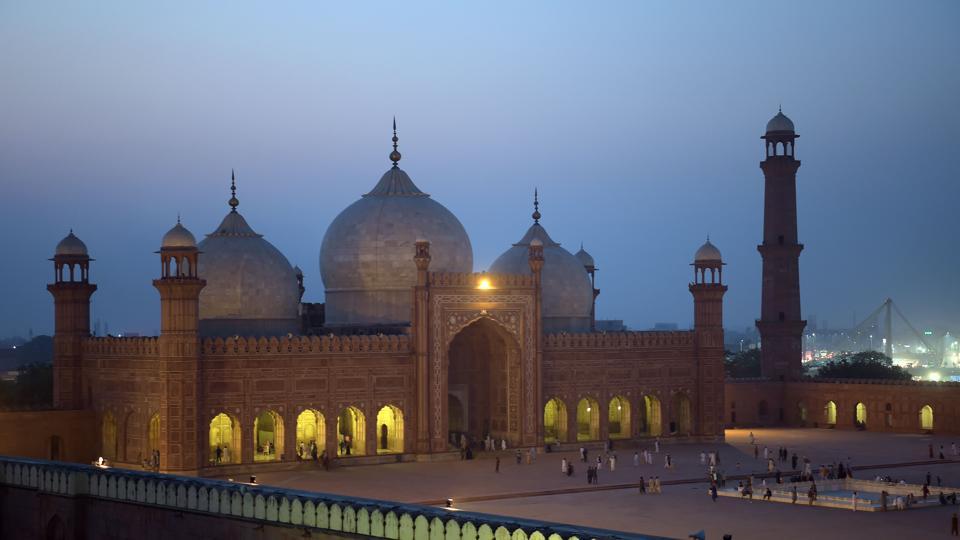 Pakistan aims to revive glory of ancient Mughal city Lahore