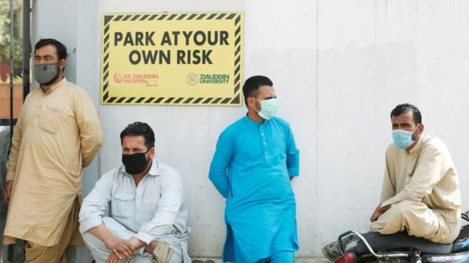 पाकिस्तानमा रहस्यमयी ग्यासका कारण १४ जनाको मृत्यु, साढे दुई सय प्रभावित