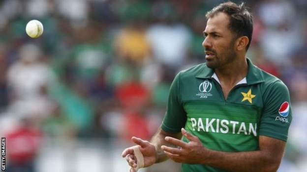 पाकिस्तानका १० क्रिकेटर कोरोनाद्वारा संक्रमित