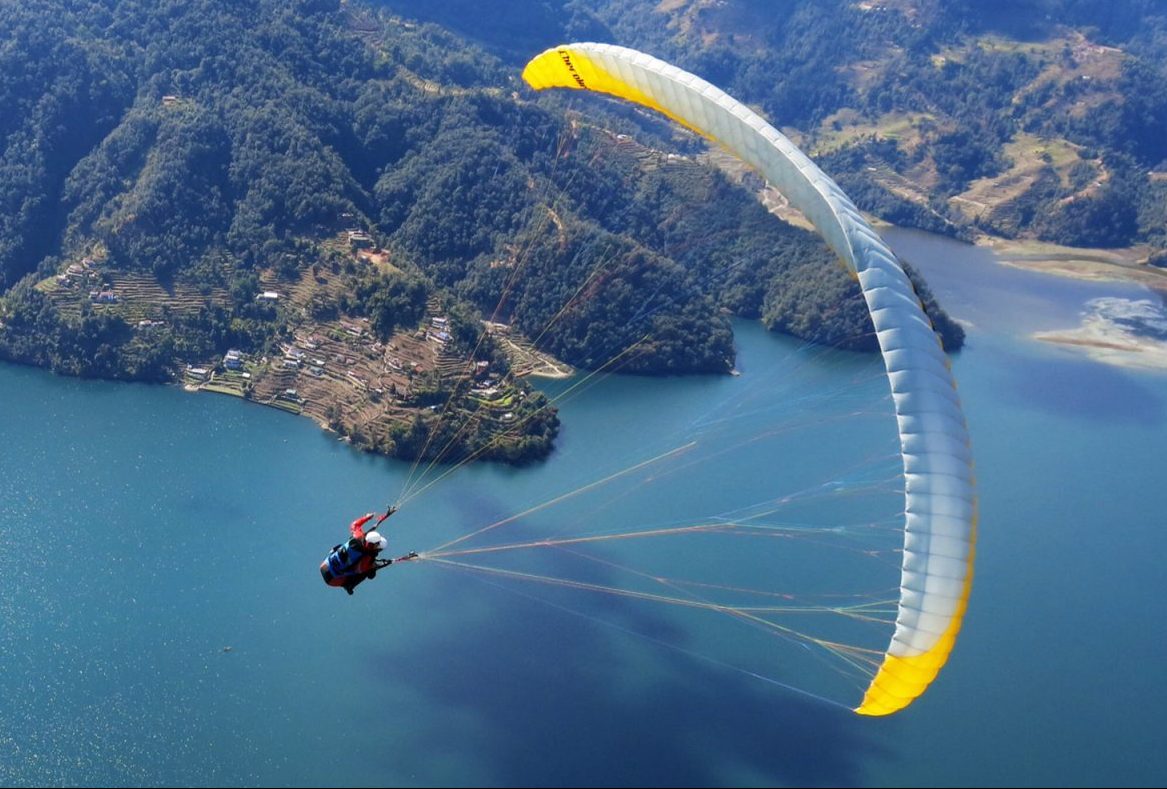 Growing fascination towards paragliding in Pokhara