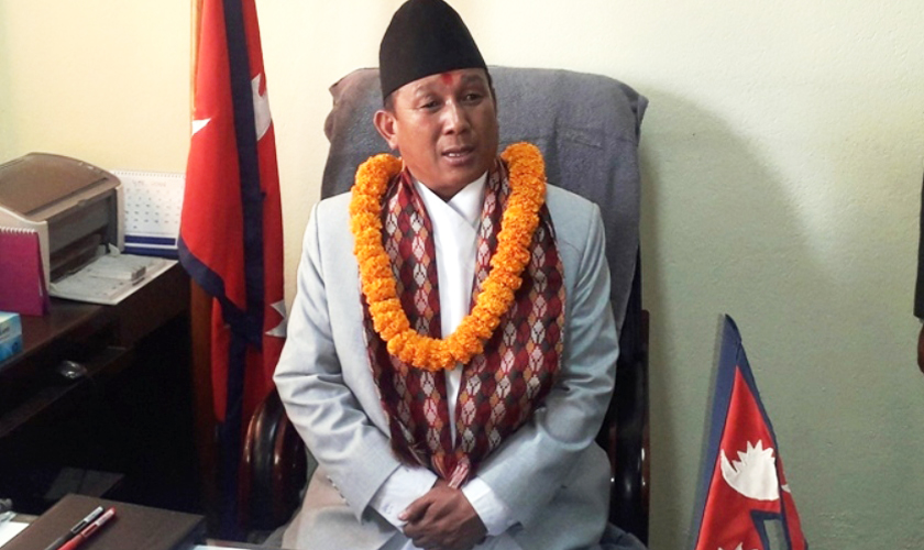 ‘समृद्ध नेपाल, सुखी नेपाली’को आकाङ्क्षा पूरा गर्नेगरी काम गर्छु : मन्त्री गुरुङ
