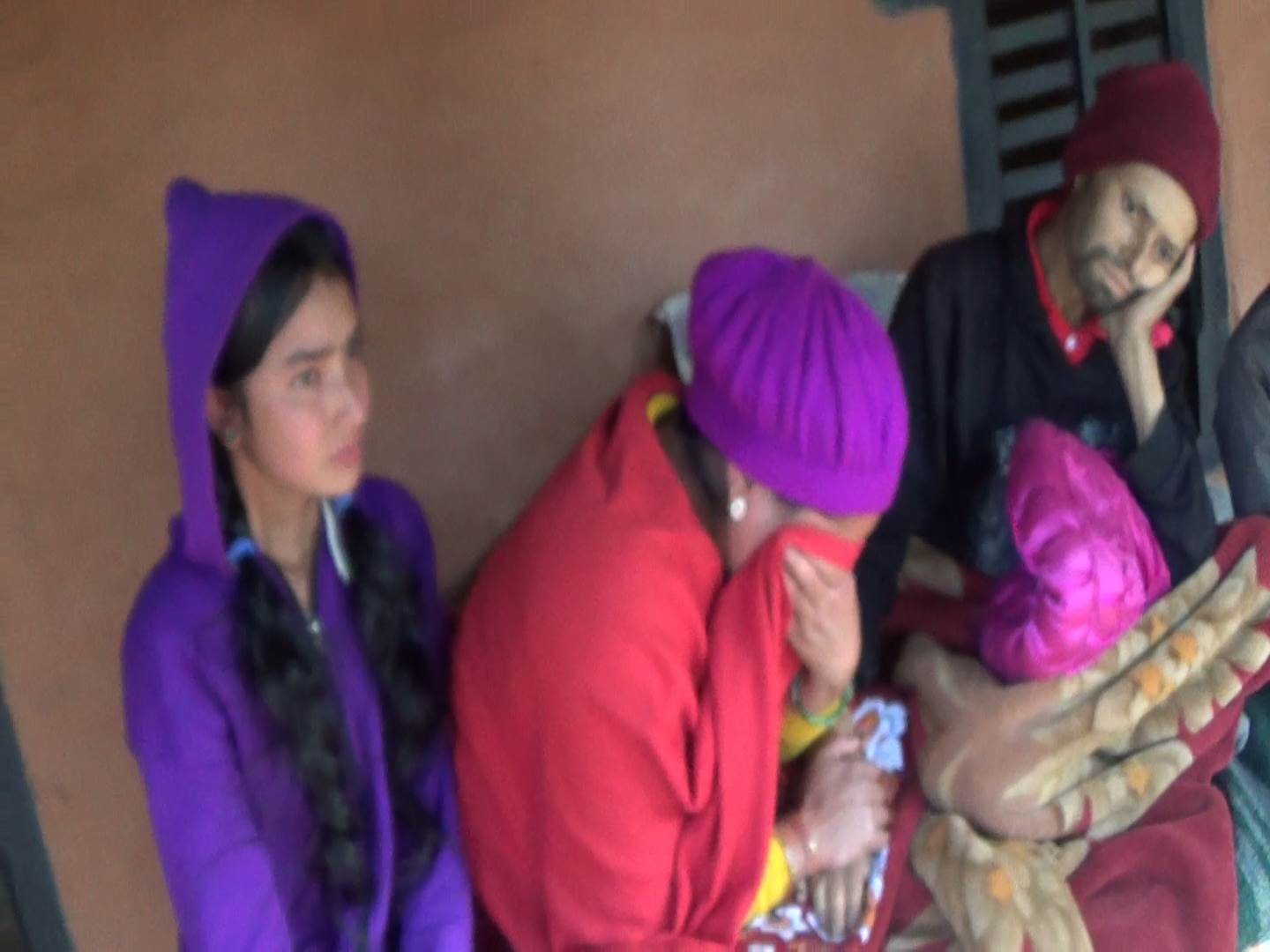 उपचार गर्न नसकेर मृत्यु कुर्दै नेपाली, भाग्यमानी ग्रुपद्धारा सहयोग
