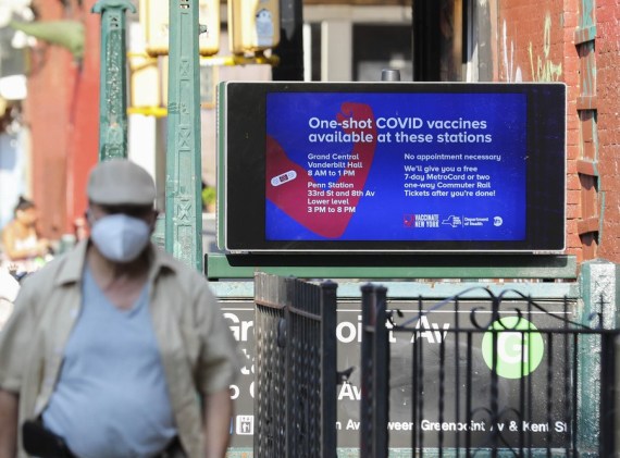 Fully vaccinated people can still transmit COVID-19 virus: US CDC director