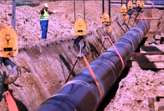 Work of laying petroleum pipeline completes, ready for operation