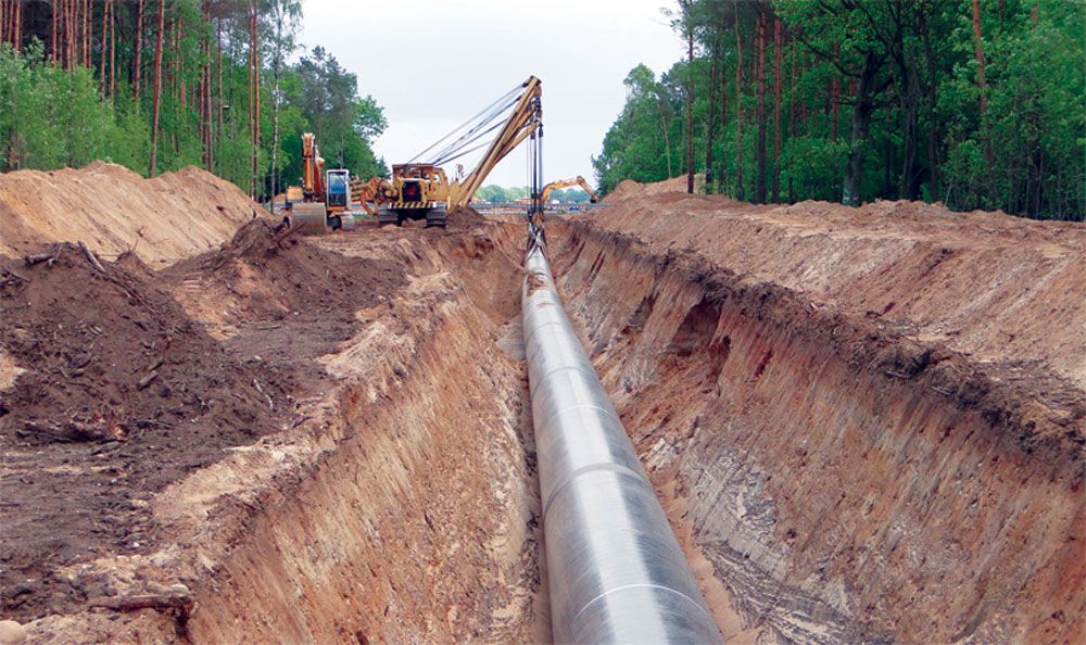 Cross-border petro pipeline-laying on full swing