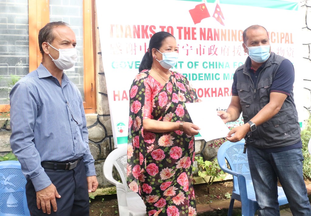 Pokhara Metropolis gets health supplies from China