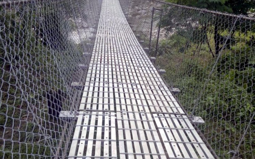 Suspension bridge along Annapurna trekking route