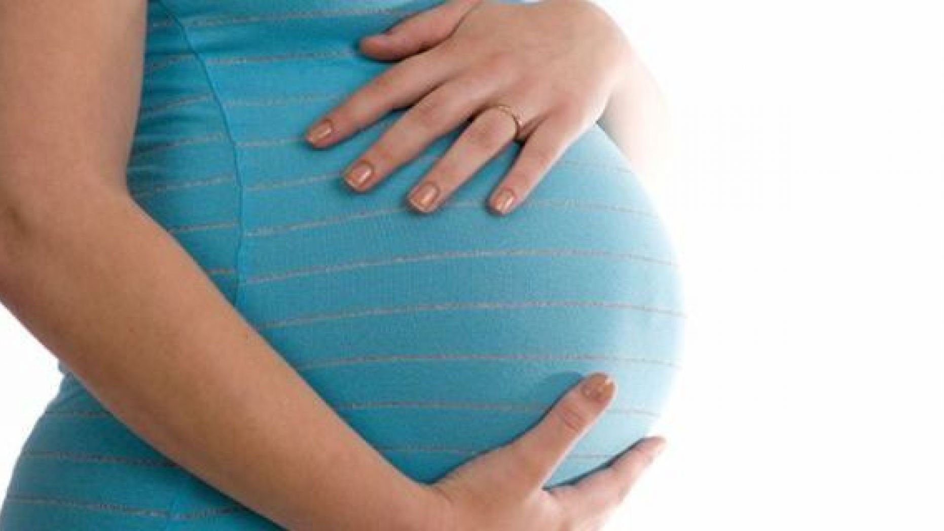 Free COVID-19 insurance to pregnant and new mothers