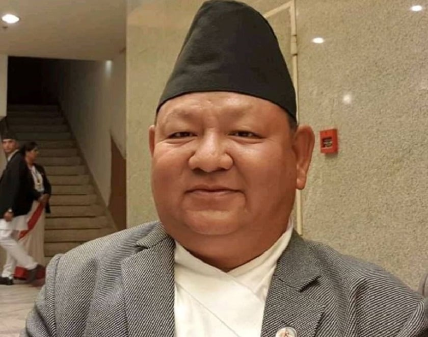 मन्त्री प्रेम आलेले नेपाल एअरलाइन्सका कर्मचारीको आन्दोलन स्थगित गराए