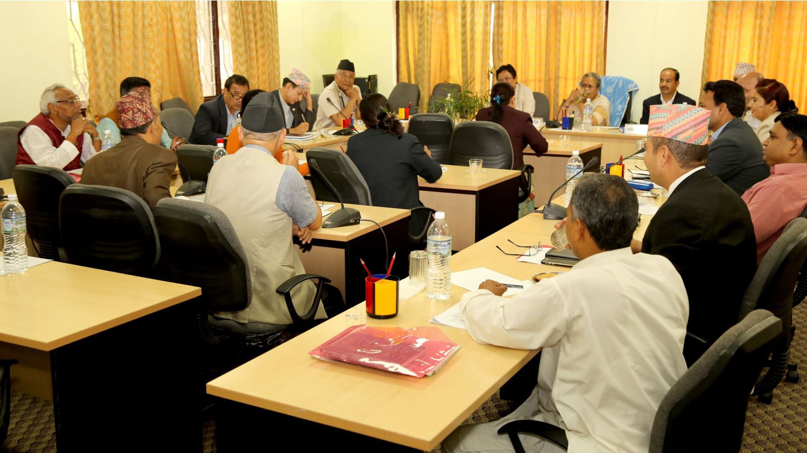 संसदीय समितिप्रति सांसदहरुको बेवास्ता : कोरम नपुग्दा राज्य व्यवस्था समितिको बैठक बस्नै सकेन