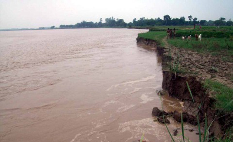 Transportation obstructed due to rising water current in Rapti river