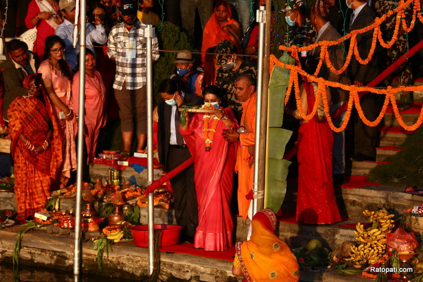 IN PICS: Prez Bhandari participates in Chhath Puja at Kamal Pokhari