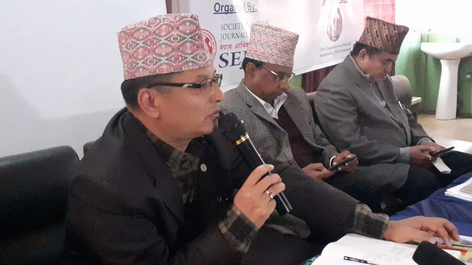   प्रदेश नम्बर २ मा भुक्तानी विवाद : आर्थिक नियमावली संशोधन नै समाधानको विकल्प