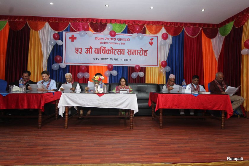 नेपाल रेडक्रसको ५३ वर्षः २ लाख ७१ हजार ९२२ युनिट रगत संकलन, रक्तदातामा ८३ प्रतिशत पुरुष