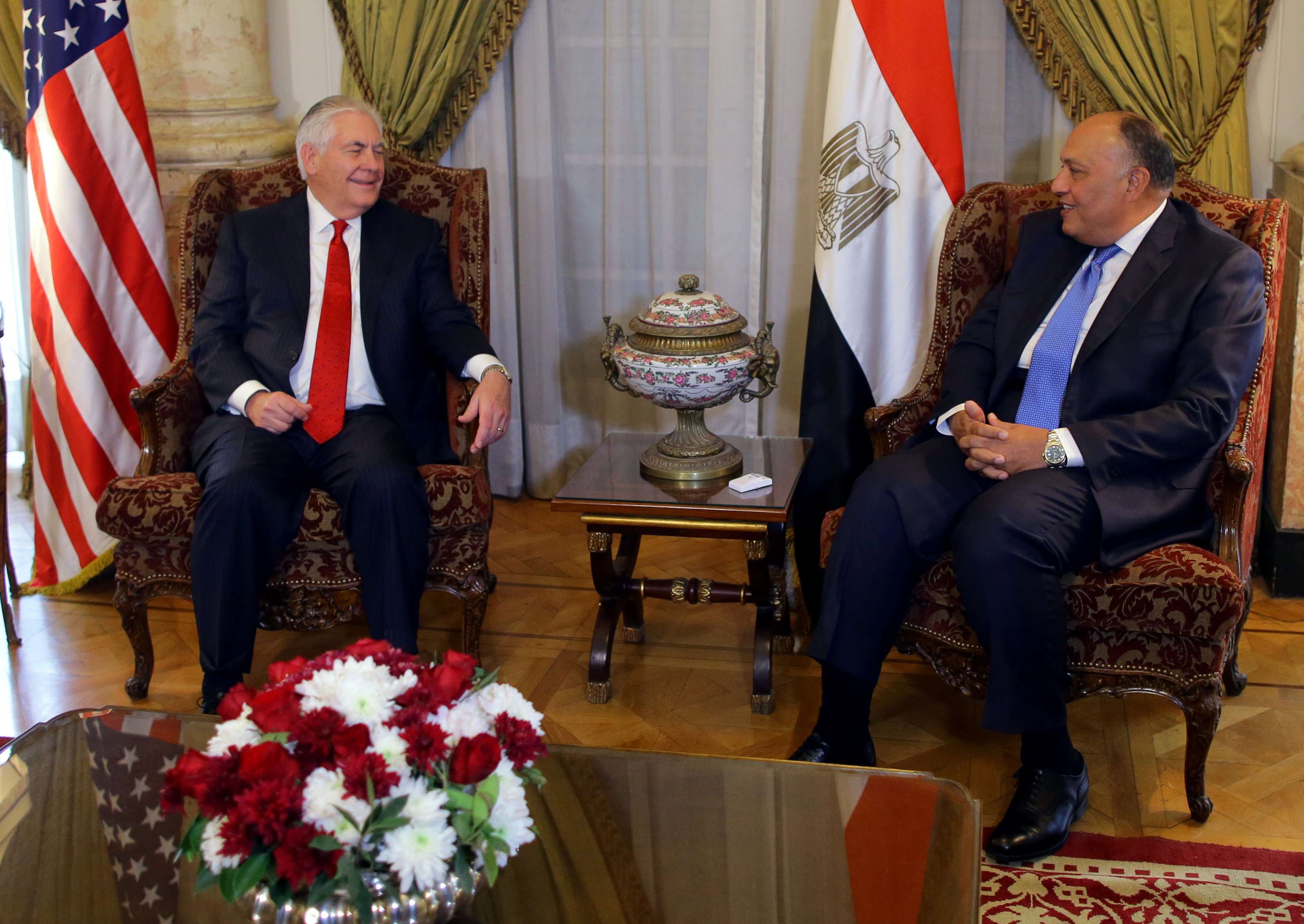 US envoy Tillerson in Egypt at start of Mideast tour