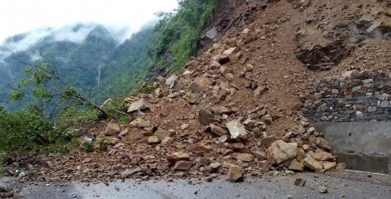 Muglin- Naubise road obstructed