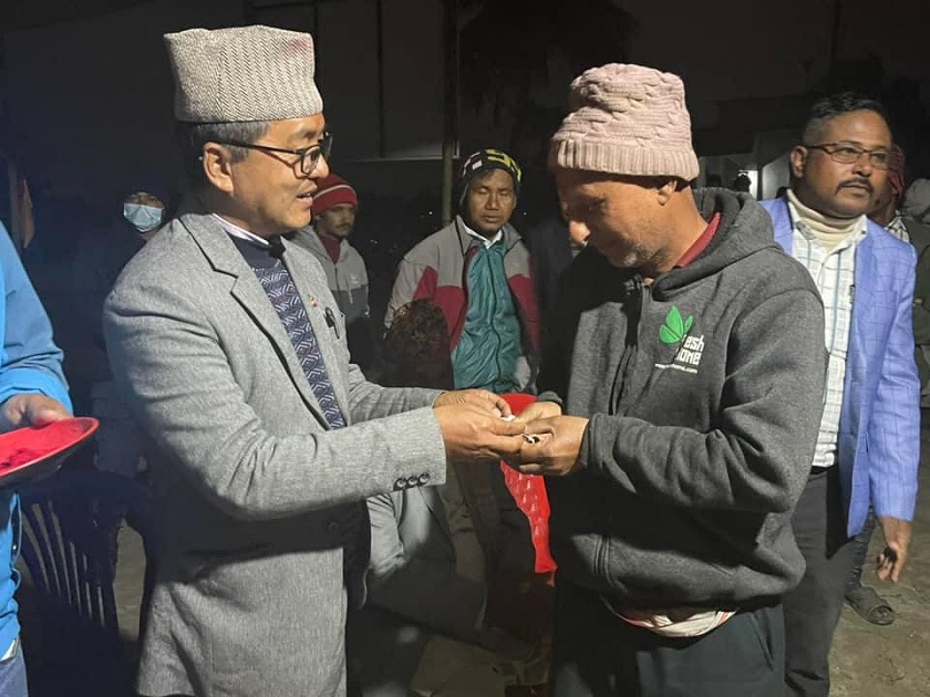 झापामा विभिन्न पार्टी परित्याग गरी ८५ जना राप्रपामा प्रवेश