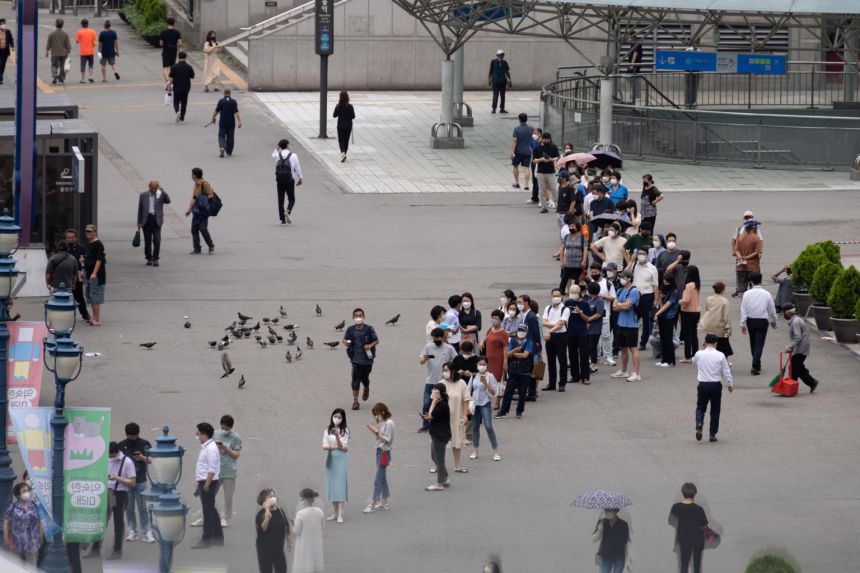 S.Korea reports 1,600 more COVID-19 cases, 173,511 in total