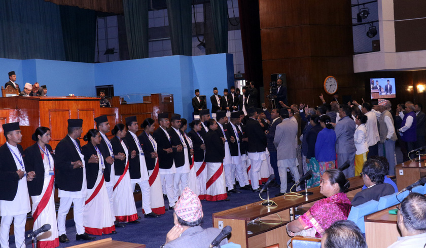   लगातार संसद बैठक अवरुद्ध : प्रतिपक्ष सांसदको आज पनि नारावाजी