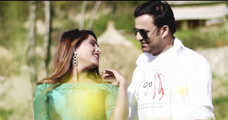 जुनुले यसरी गरिन् गीत मार्फत प्रेमीको प्रशंसा