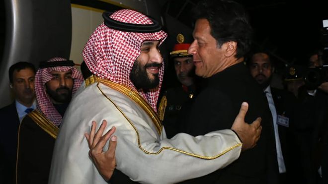 पाकिस्तान पुगेका साउदी युवराजद्वारा २० अर्ब डलरको सम्झौता