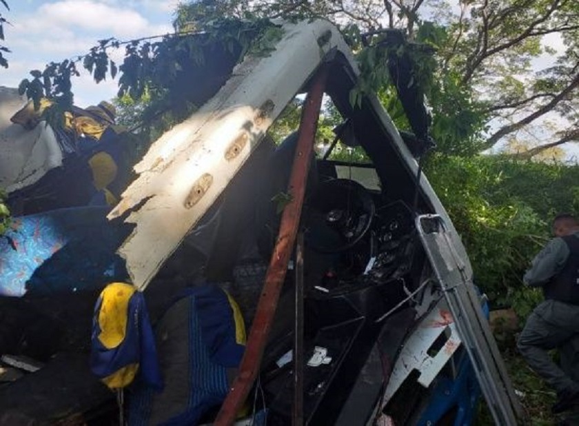 भेनेजुएलामा भीषण सडक दुर्घटना, १८ जनाको मृत्यु