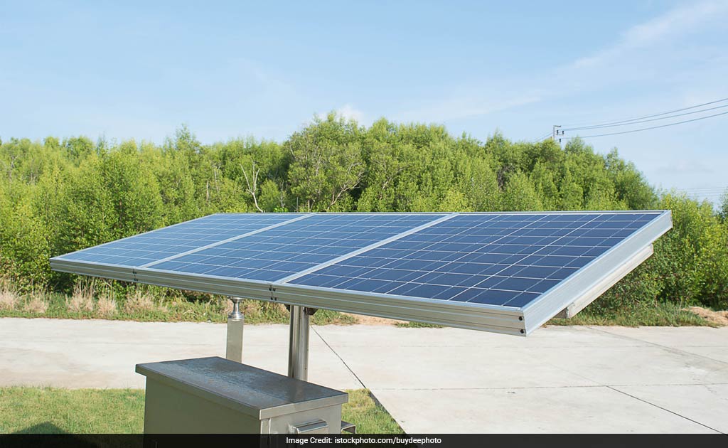 Solar mini grid project illuminates 75 households