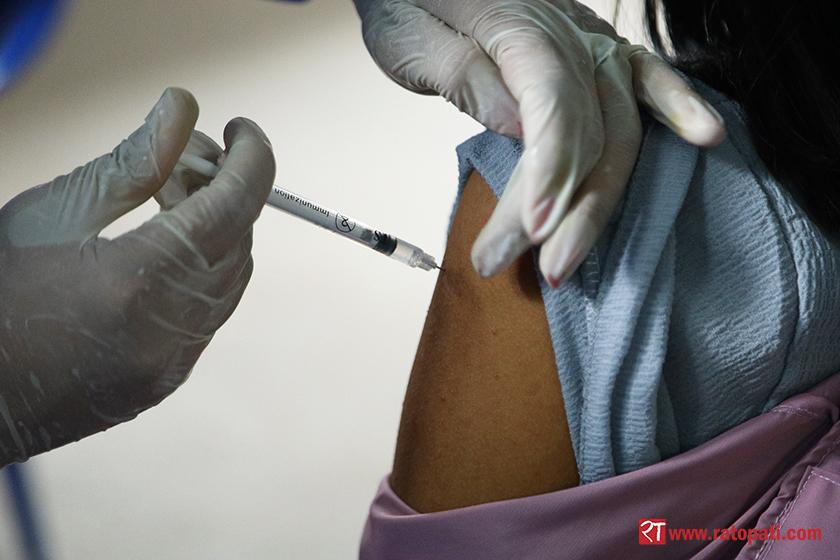 1.5 million Moderna vaccines arrive Thursday