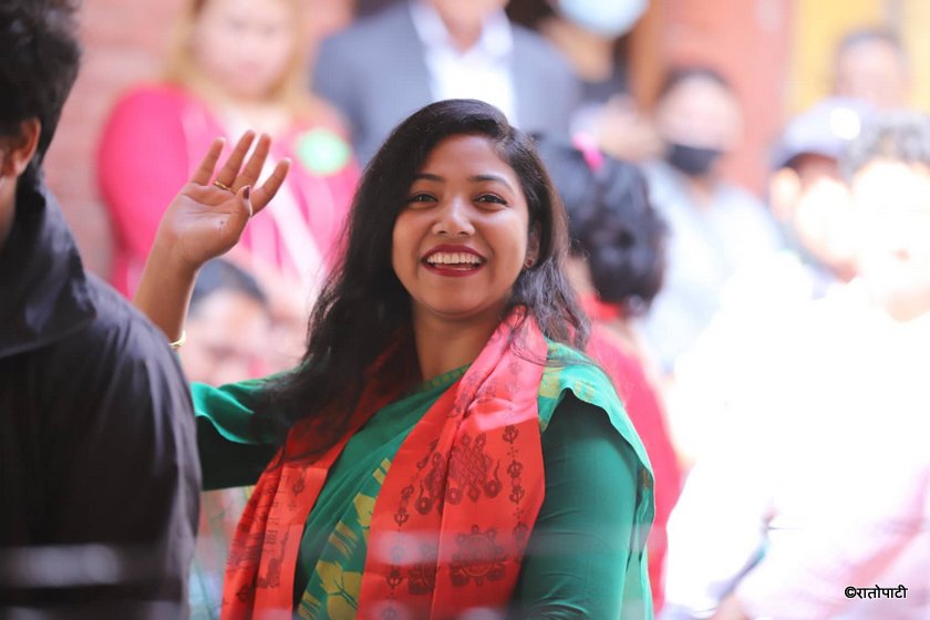 काठमाडौं महानगरपालिकाको उपमेयरमा सुनिता डंगोल भारी मतान्तरका साथ विजयी
