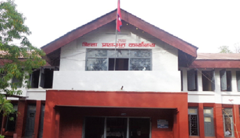  बाढीपीडितका शिविर खाली गराउन सुर्खेत जिल्ला प्रशासनको निर्देशन