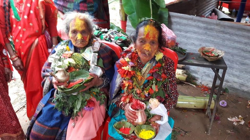 ब्राह्मणबाटै दलित वृद्धवृद्धाको चौरासी पूजा