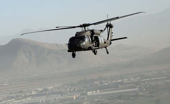 अमेरिकी सेनाले छोडेको हेलिकोप्टर तालिवानले उडाउन खोज्दा दुर्घटना, तीन जनाको मृत्यु