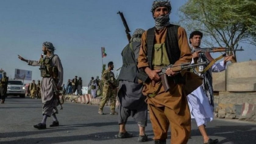 ‘हतियार कब्जा तालिबान आक्रमणको सफलताको कडी’