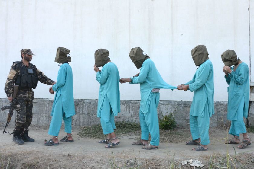 अफगान राष्ट्रपतिद्वारा २ हजार तालिबानी लडाकू रिहा