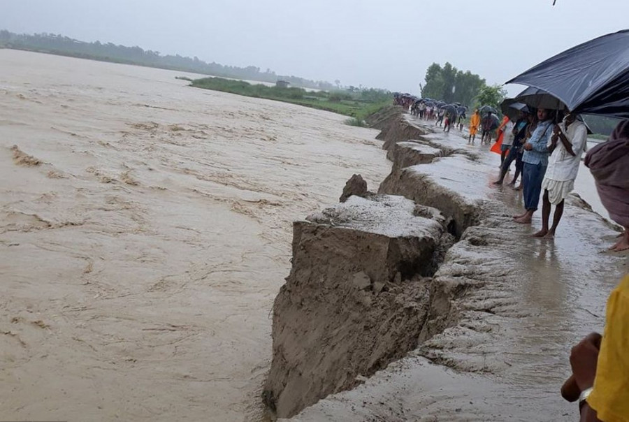   उर्लँदो भेलमै तटबन्धको निर्माण सुरु, १५ दिनमा १२ करोड सक्न निर्देशन