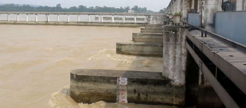 गण्डक ब्यारेजमा पानीको सतह खतराभन्दा माथि, सबै ढोका खोलिए