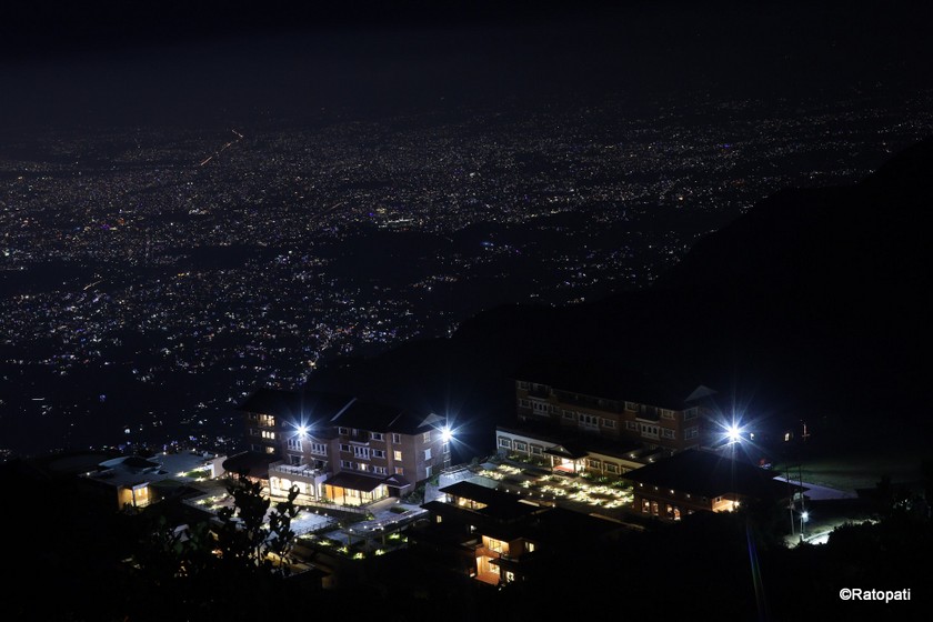 चन्द्रागिरी डाँडाबाट देखिएको झिलिमिली काठमाडौँ